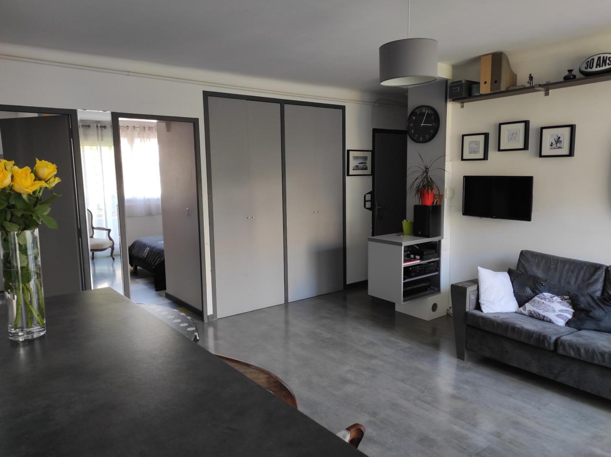 Apartment T3 Prado St-giniez *